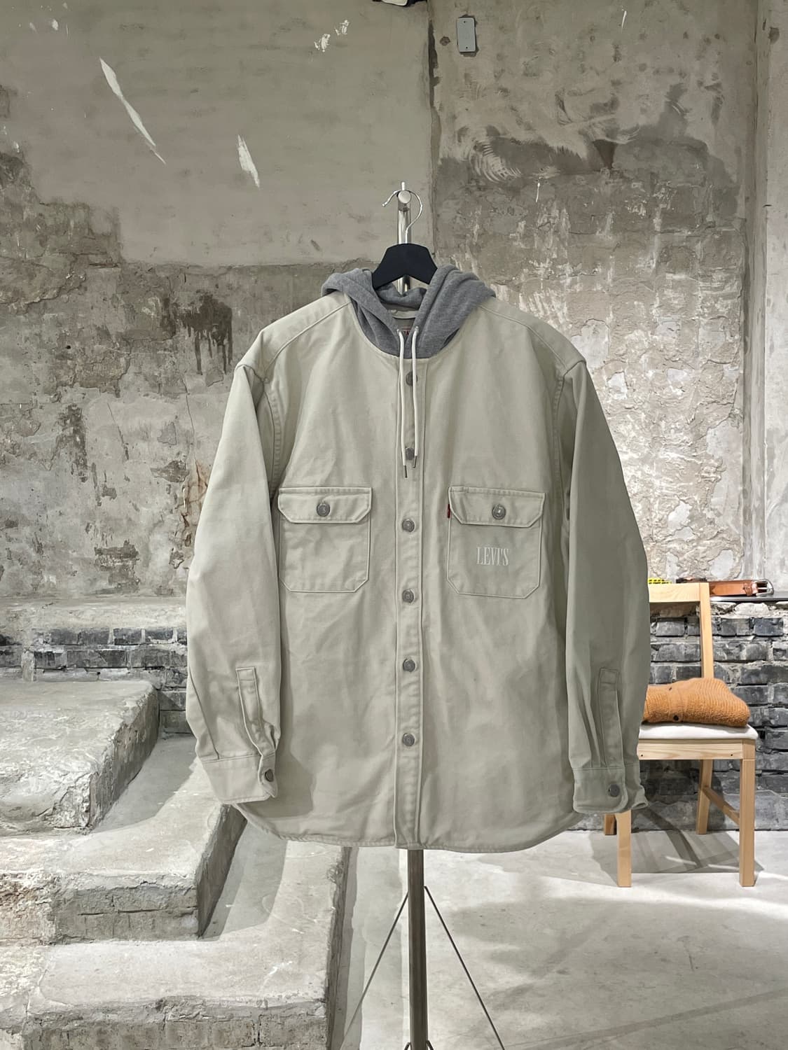 리바이스 아이보리 잭슨 후디 오버 셔츠 자켓 상품이미지1