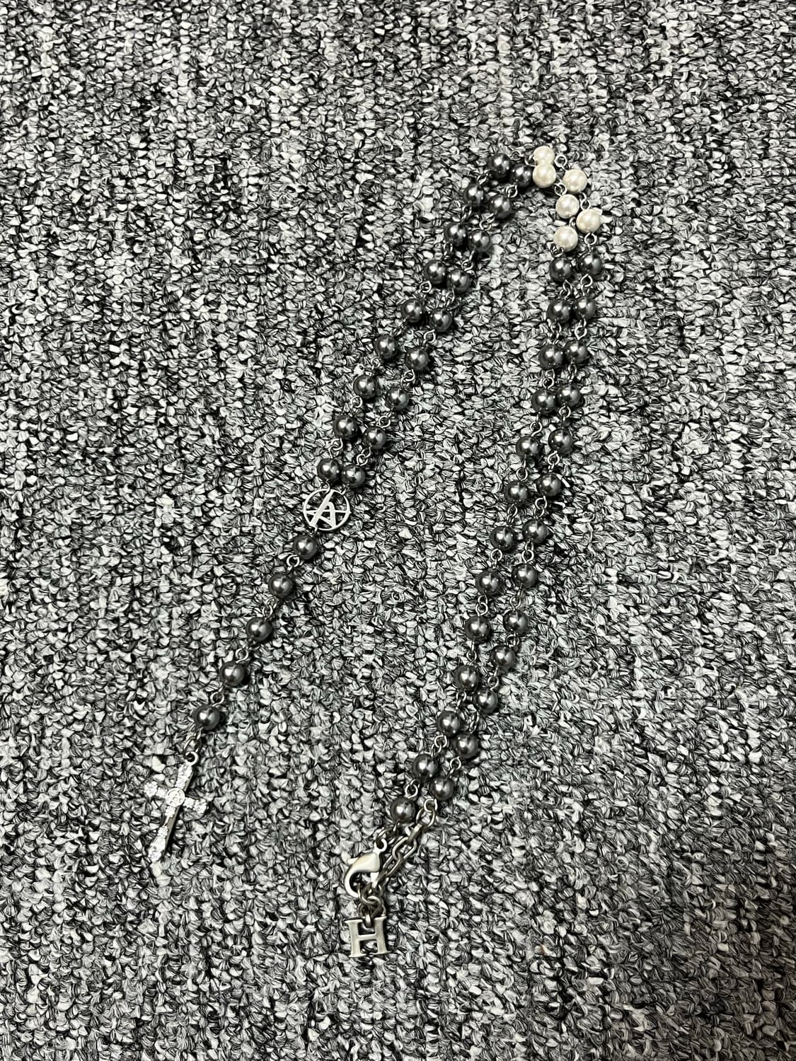 알렌느 크로스 로저리 목걸이 상품이미지4