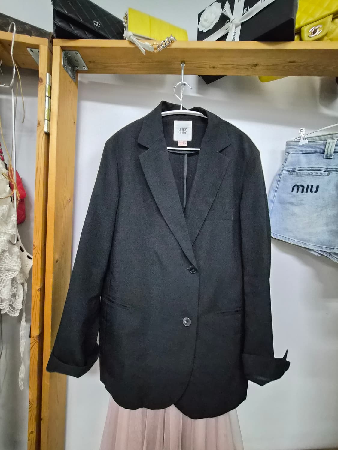 쥬시쥬디 얄상 박시 블랙자켓 상품이미지1