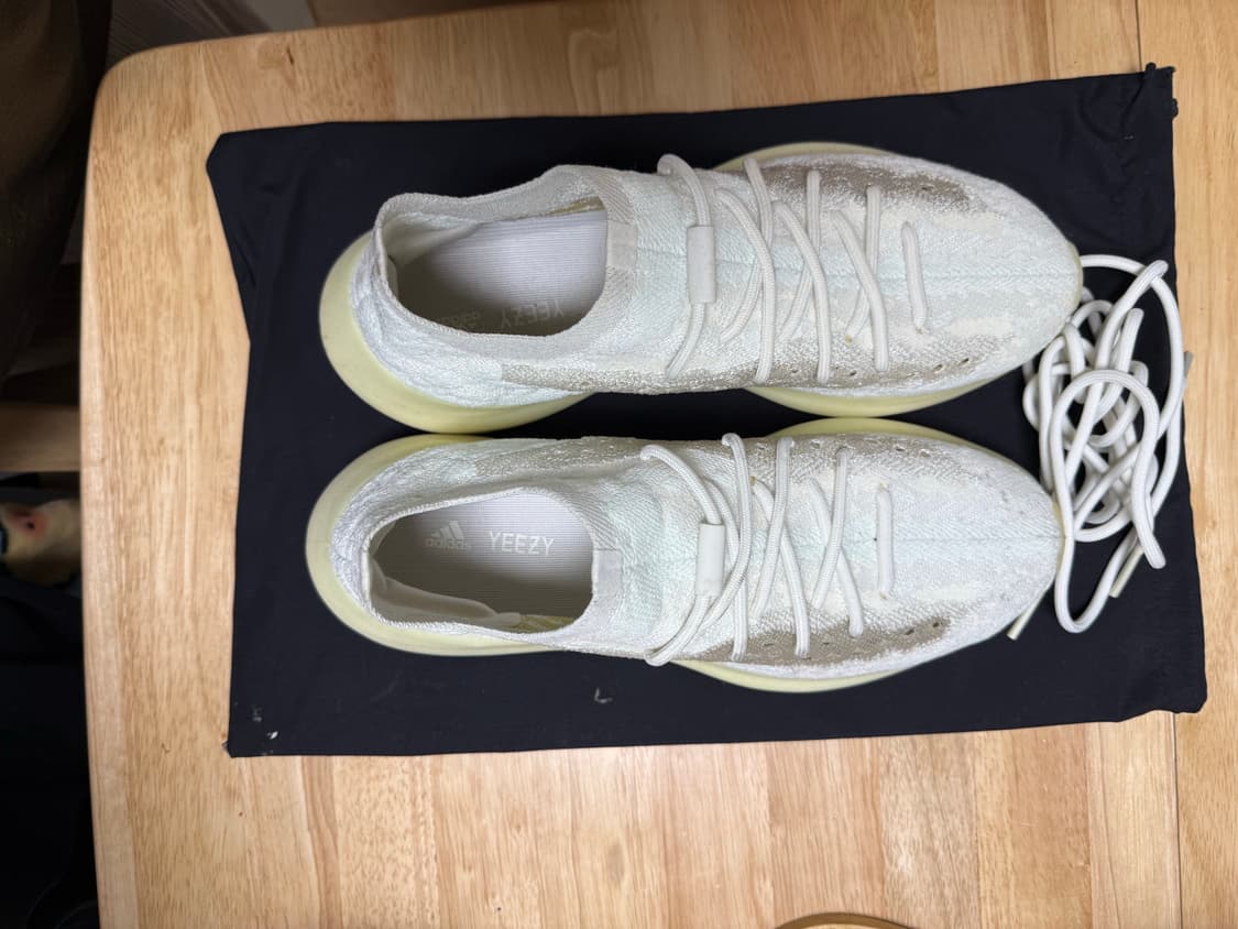 아디다스 이지 부스트 380 칼사이트 글로우 상품이미지2