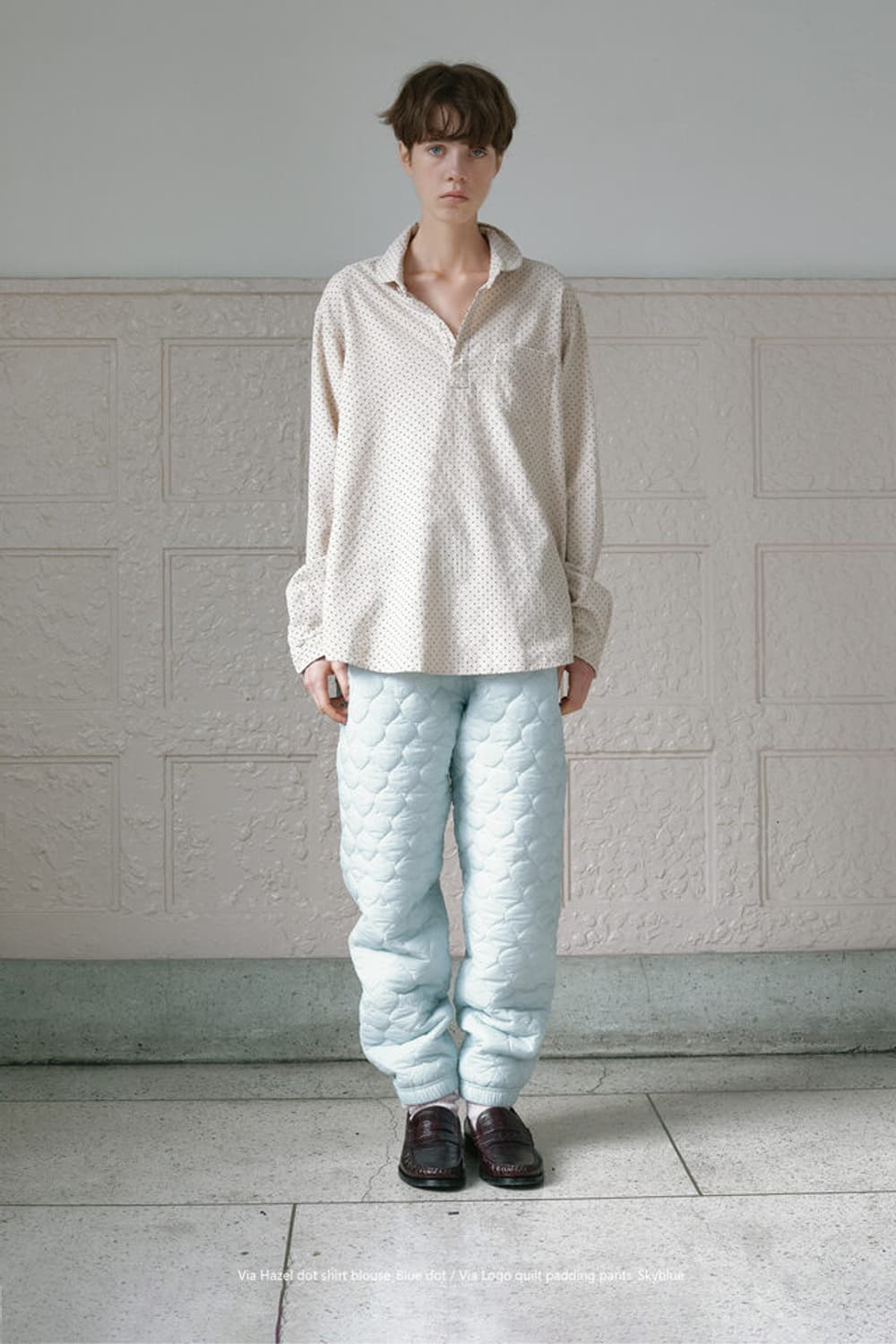 비아플레인 도트 블라우스 셔 상품이미지1