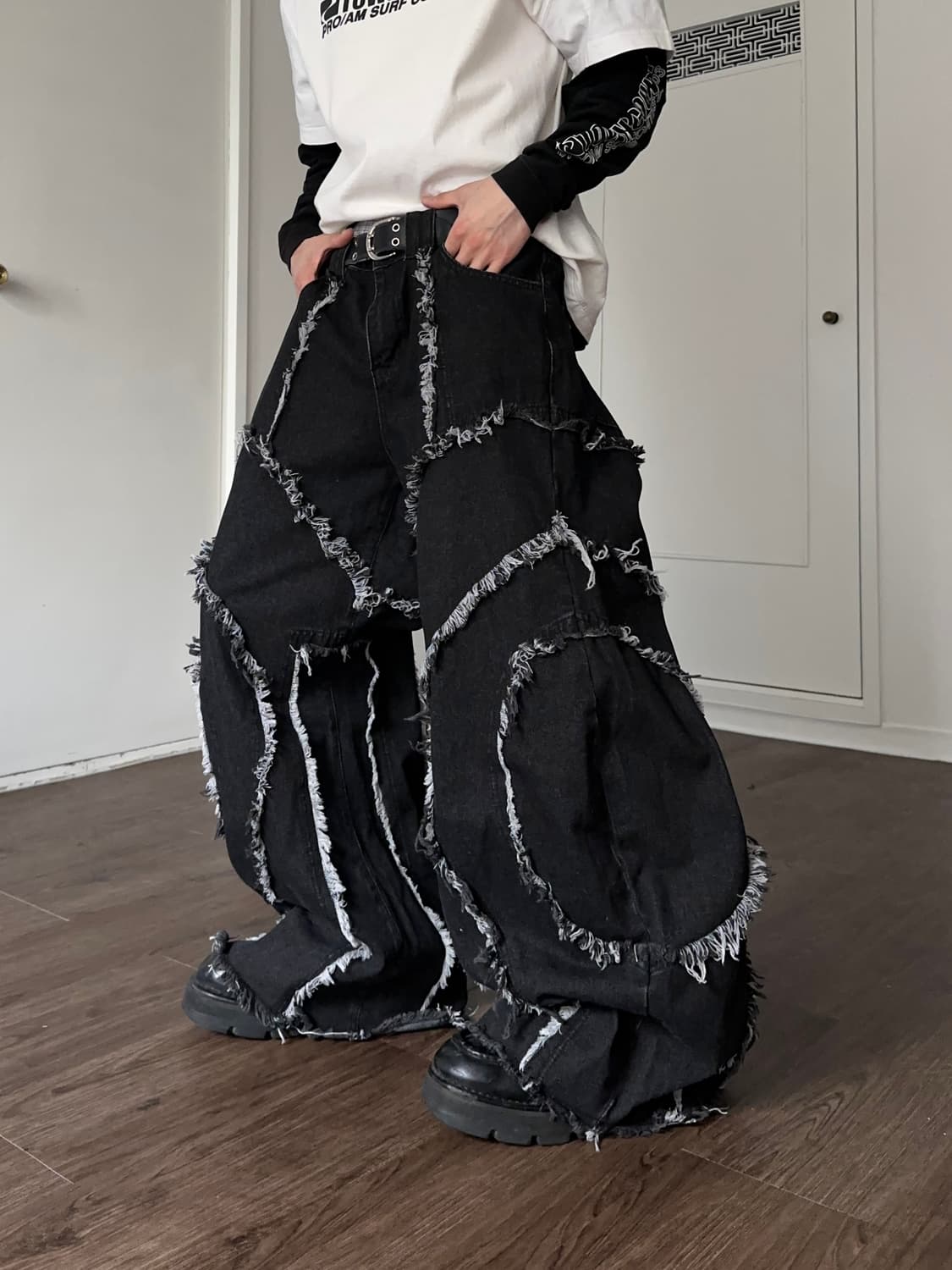 콜로서스 오버 디스트레스 와이드 진 상품이미지1