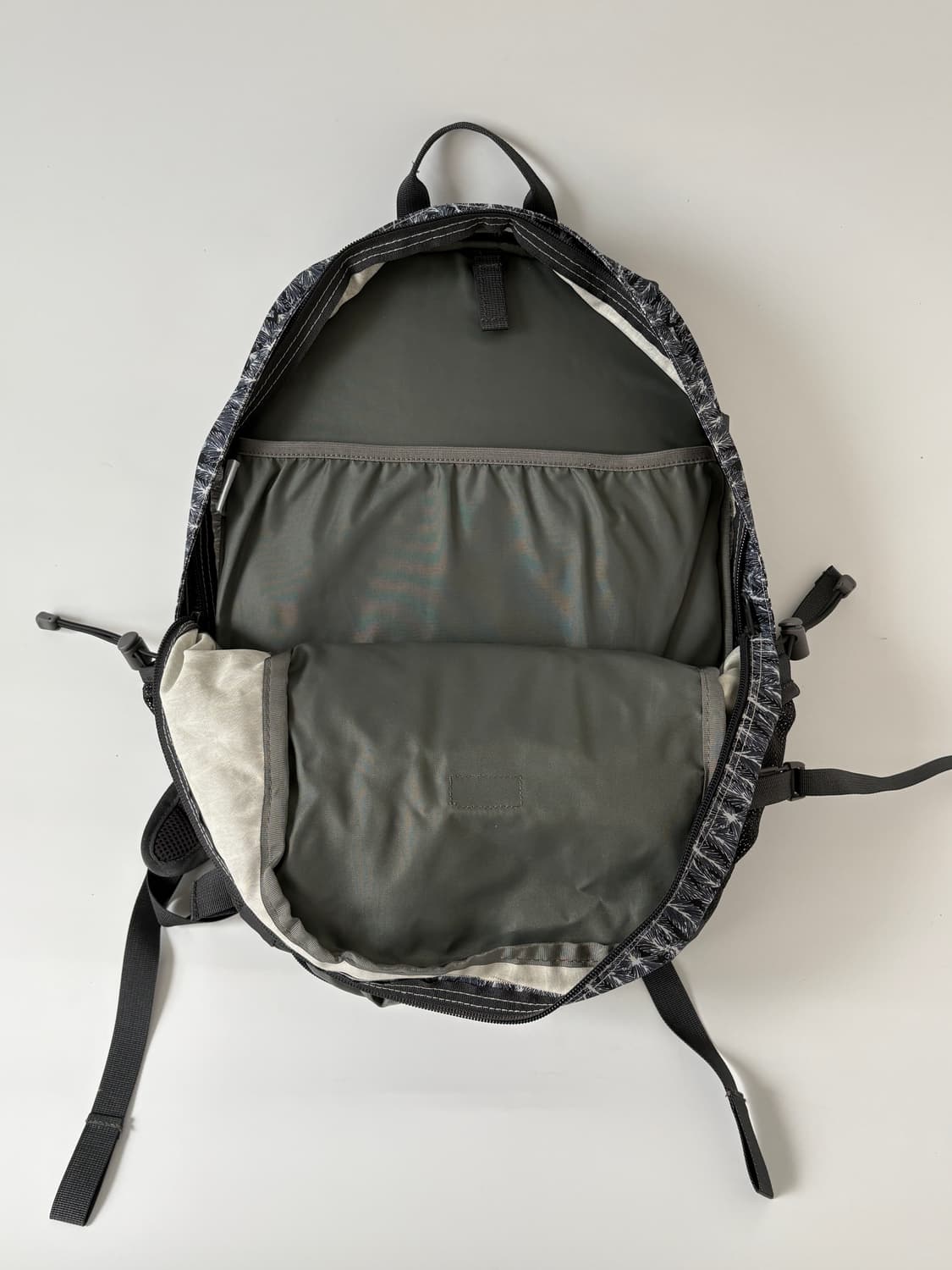 노스페이스 THE NORTH FACE 싱글샷 20L 백팩 블랙 상품이미지7