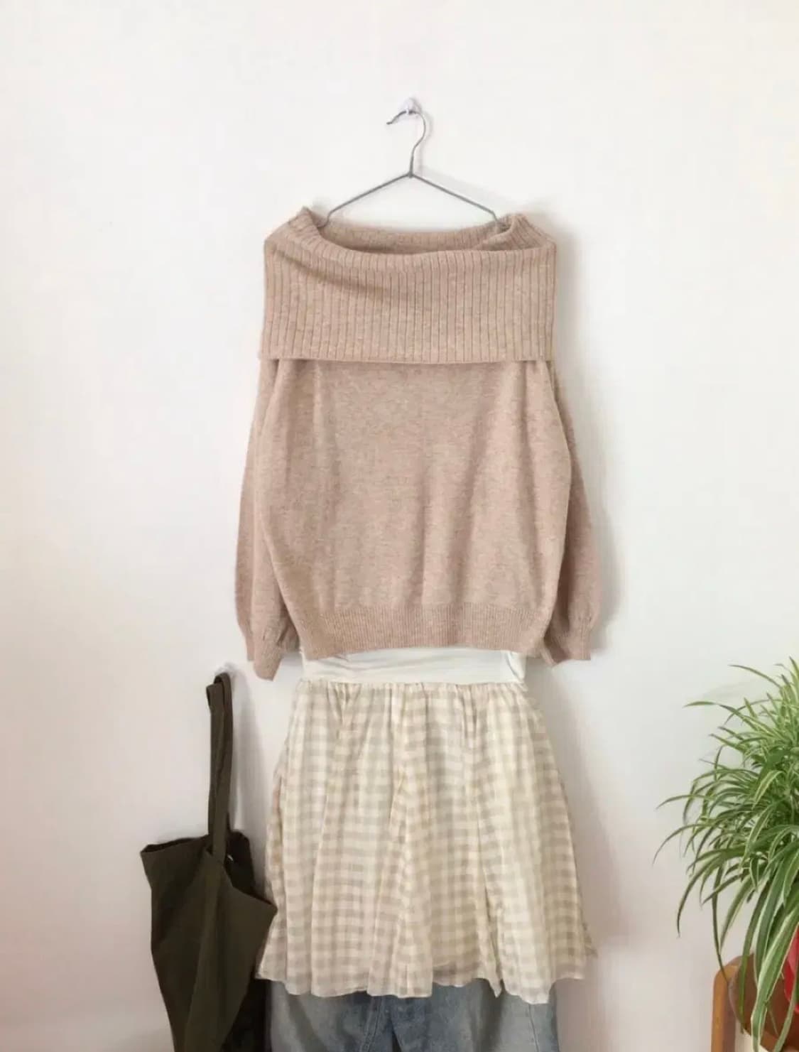 빈티지 옷속무 오프숄더 여리 니트 상품이미지1