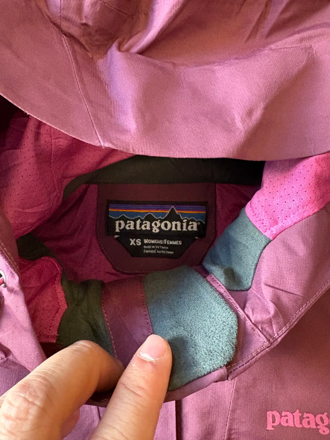 파타고니아 바람막이 자켓 우먼 상품이미지5
