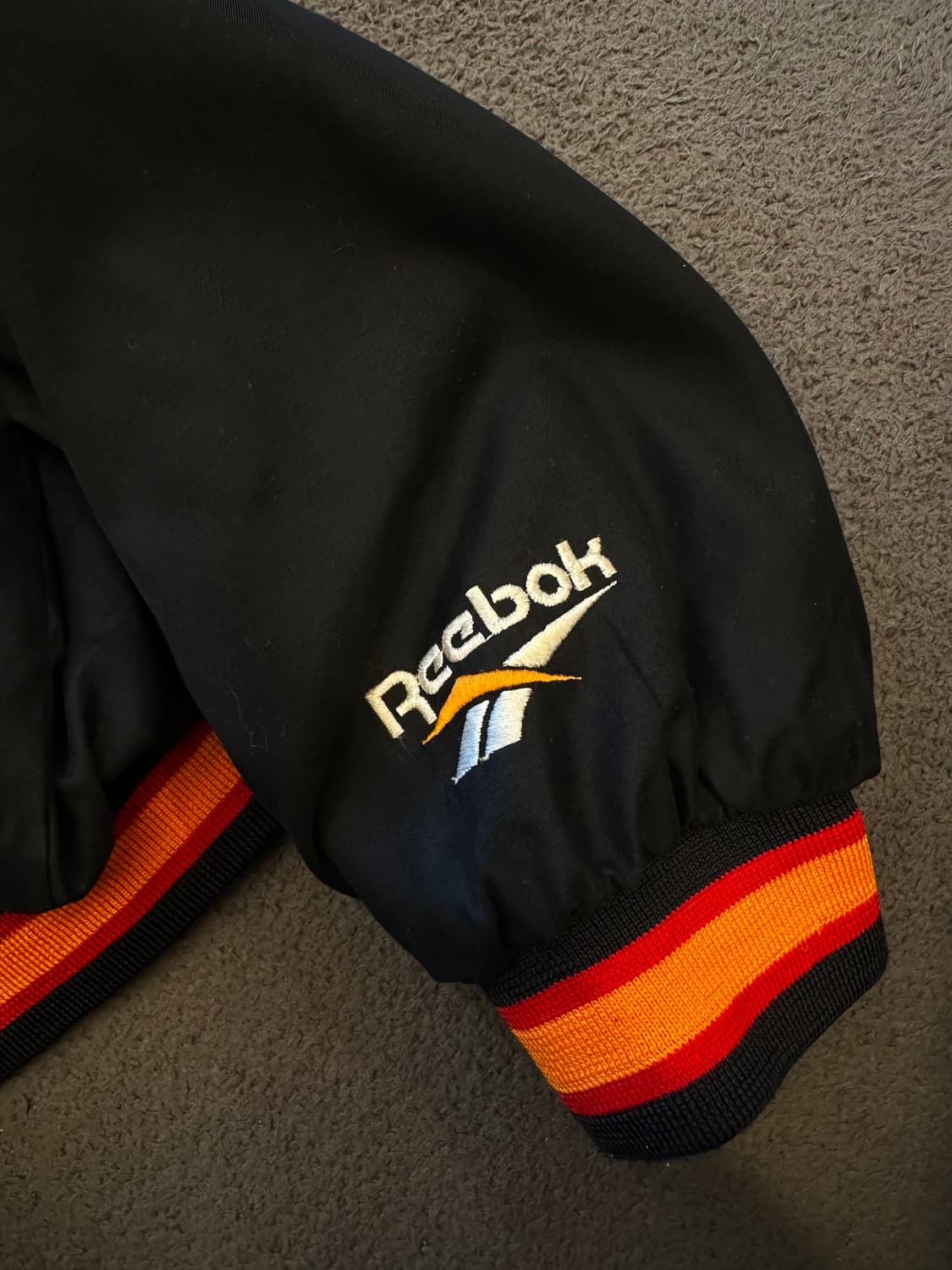 리복 NFL 탬파베이 빈티지 웜업 처분  상품이미지3