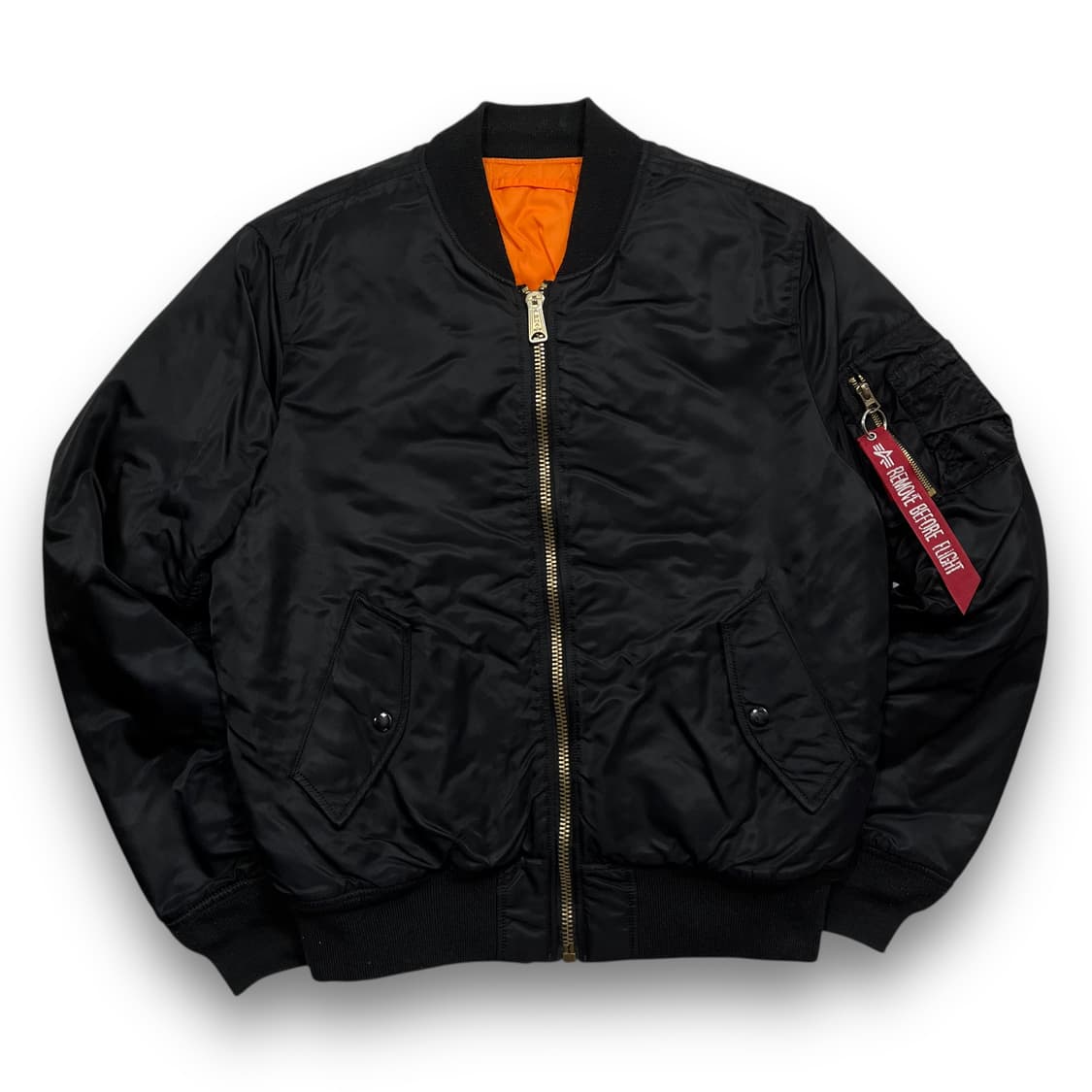 알파 인더스트리 리버시블 Ma-1 다크 슬림 항공점퍼 상품이미지2