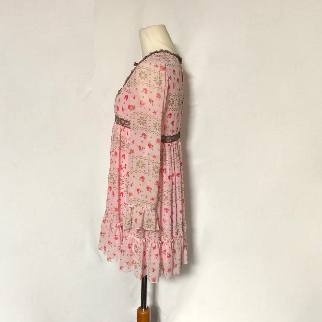 눈꽃 장미 무늬 레이스업 원피스 핑크 상품이미지7