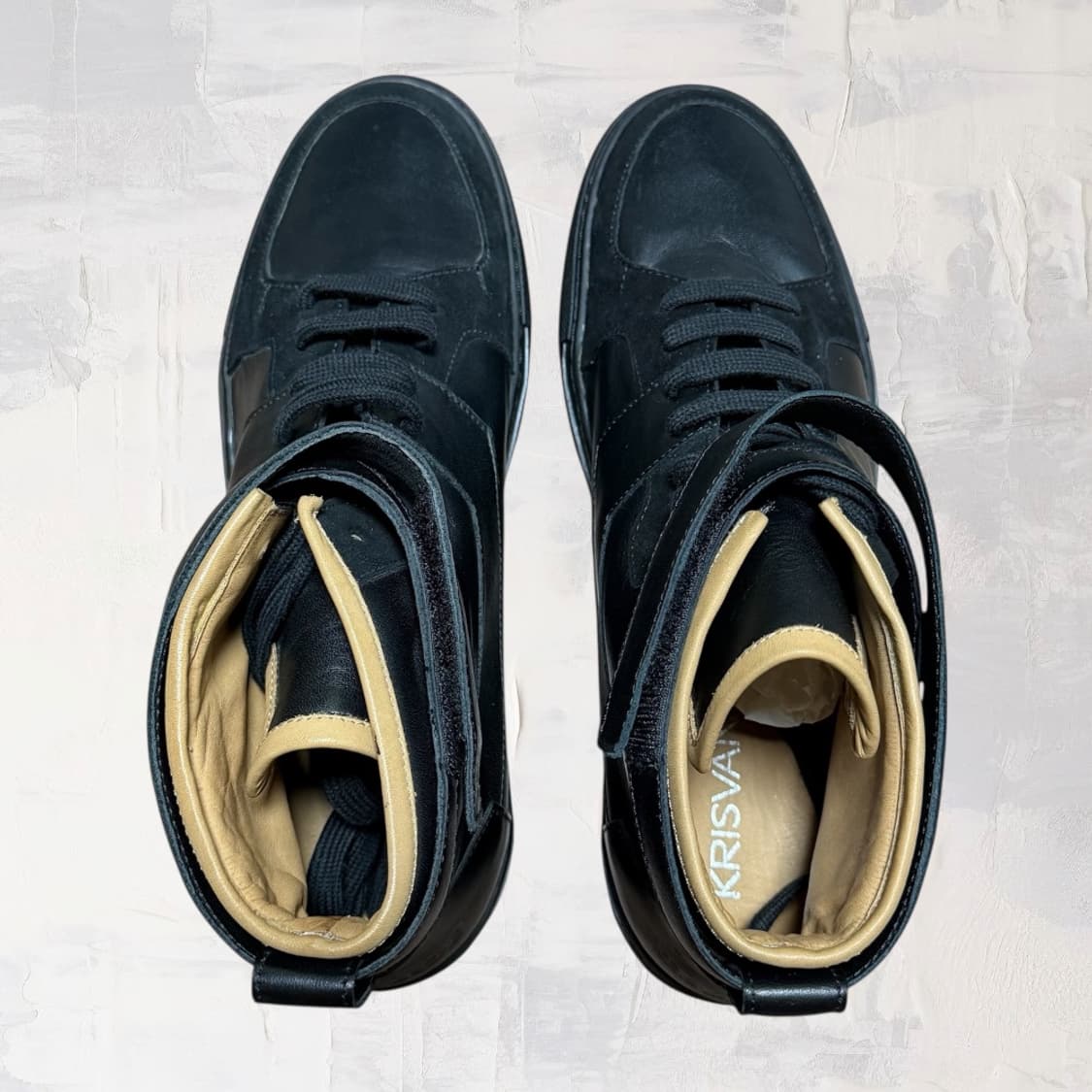 (새상품)크리스반아쉐 09FW 스트랩 스니커즈 블랙 40 상품이미지2