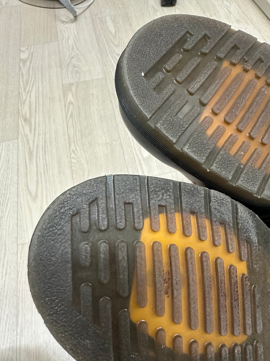 닥터마틴 스틸토 uk10 (eu45) 285추천 상품이미지3