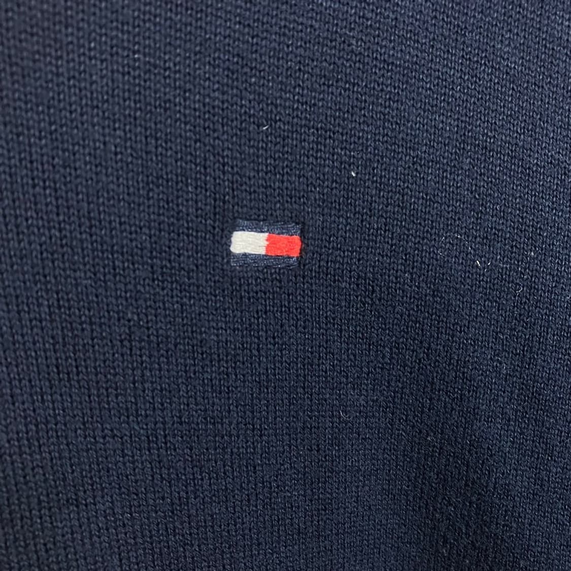 타미힐피거 로고 브이넥 니트 상품이미지7