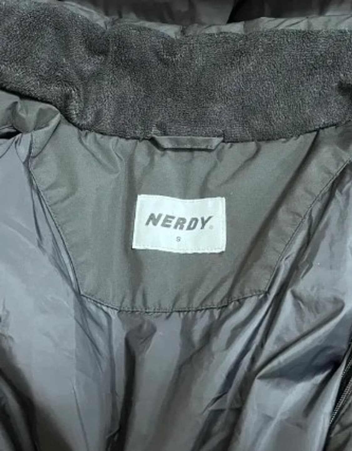 널디 남성 후이즈널디 트랙 롱덕다운패딩 S사이즈 상품이미지8