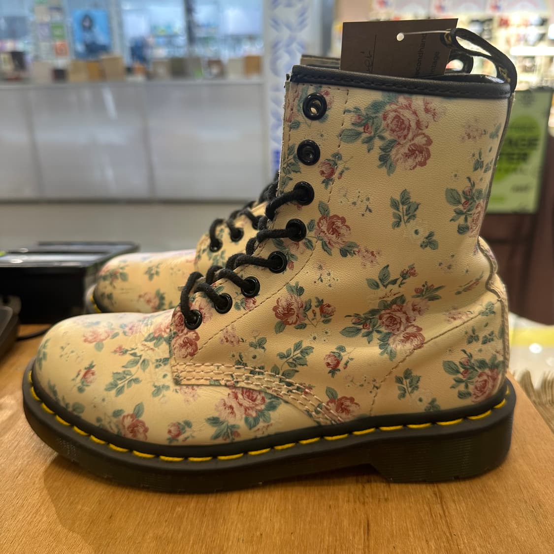 닥터마틴 1460 ‘플라워’ 상품이미지4