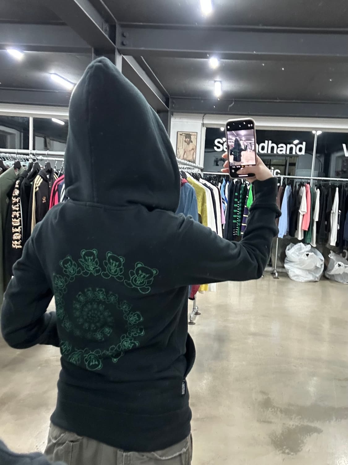 히스테릭 글래머 퍽베어 자수 백프린팅 후드 집업 상품이미지3