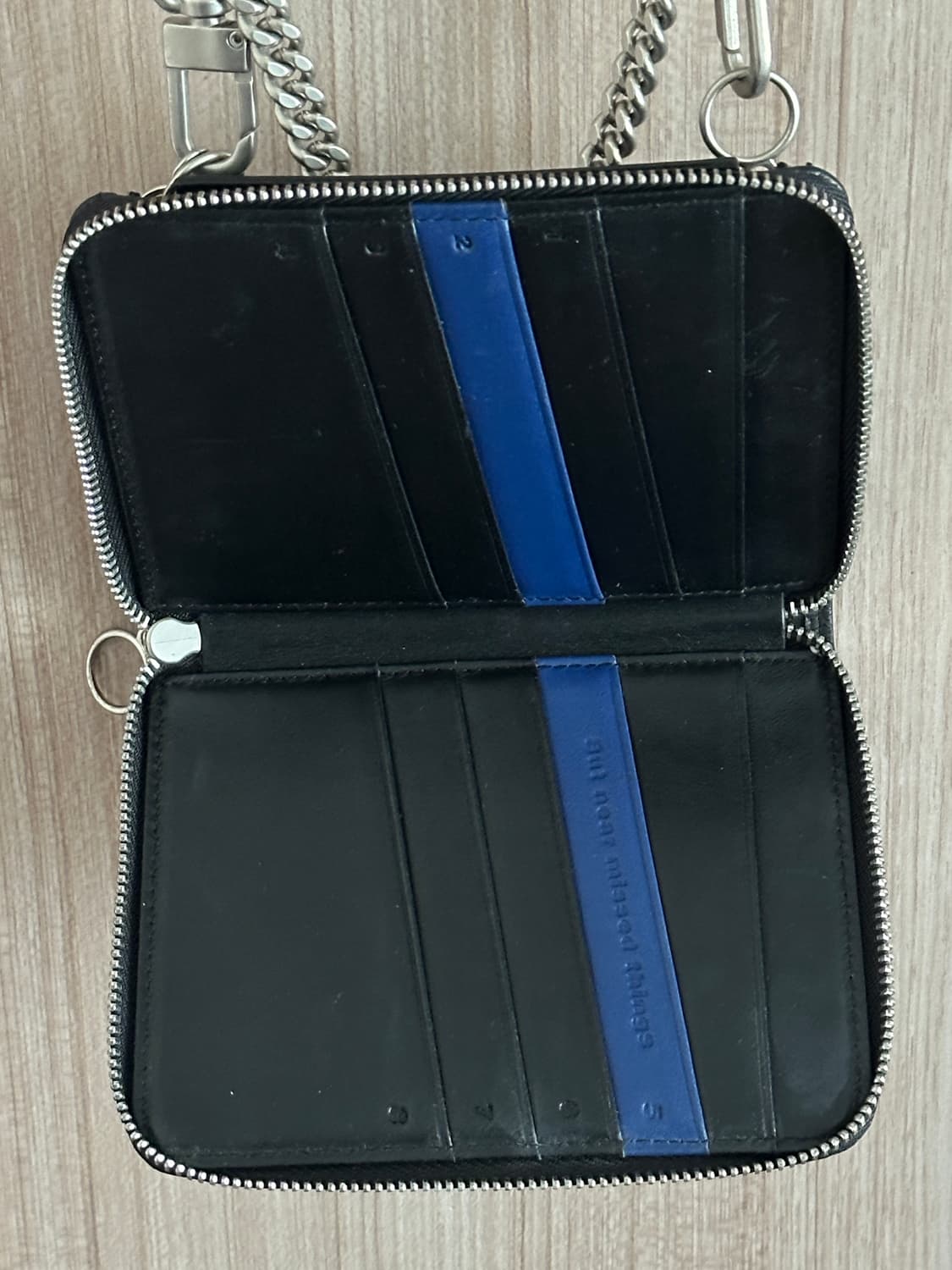 아더에러 체인 크로스 지갑 상품이미지3