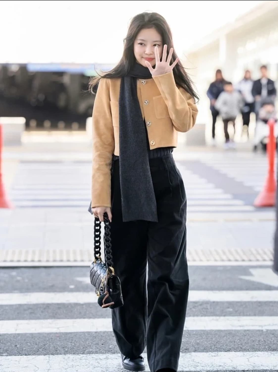 (제니착용)르17 르셉템버 LE17SEPTEMBRE 백 버클 와이드 팬츠 상품이미지1