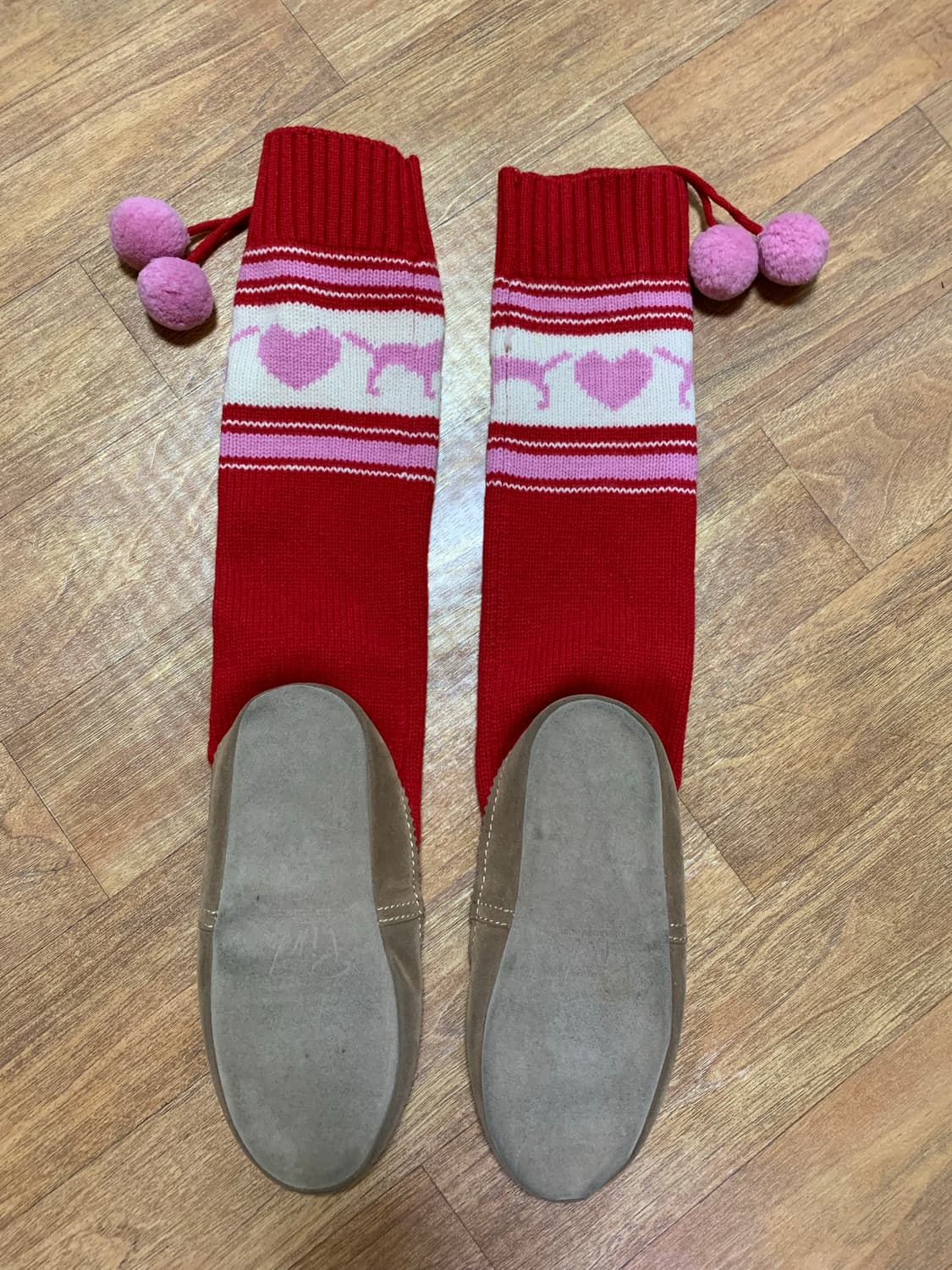 빅토리아 시크릿 핑크 00'S 니트 부츠-슬리퍼(S 사이즈) 상품이미지9