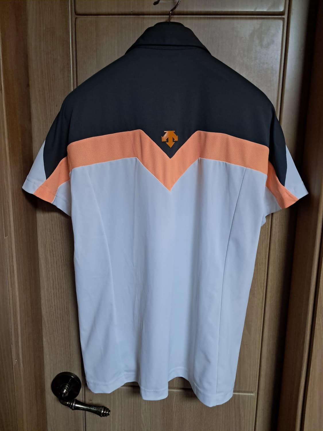 데상트 골프 반팔티 남성100  상품이미지2