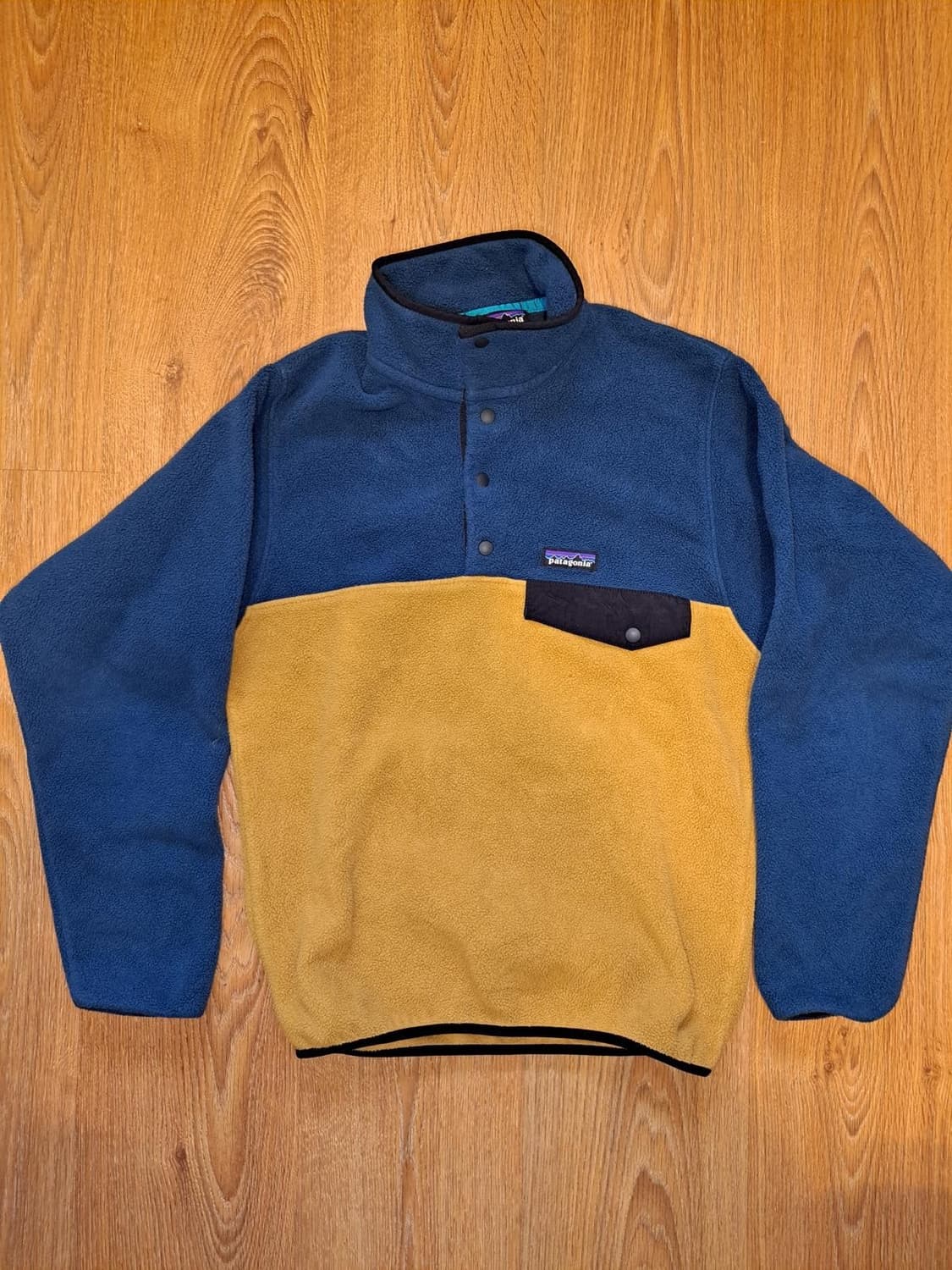 15FW 파타고니아 신칠라 스냅-T 블루/머스타드 상품이미지1