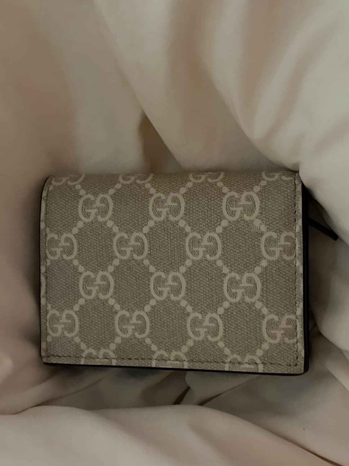 구찌 GG 마몽 바이컬러 스몰 월렛 베이지 화이트 상품이미지3