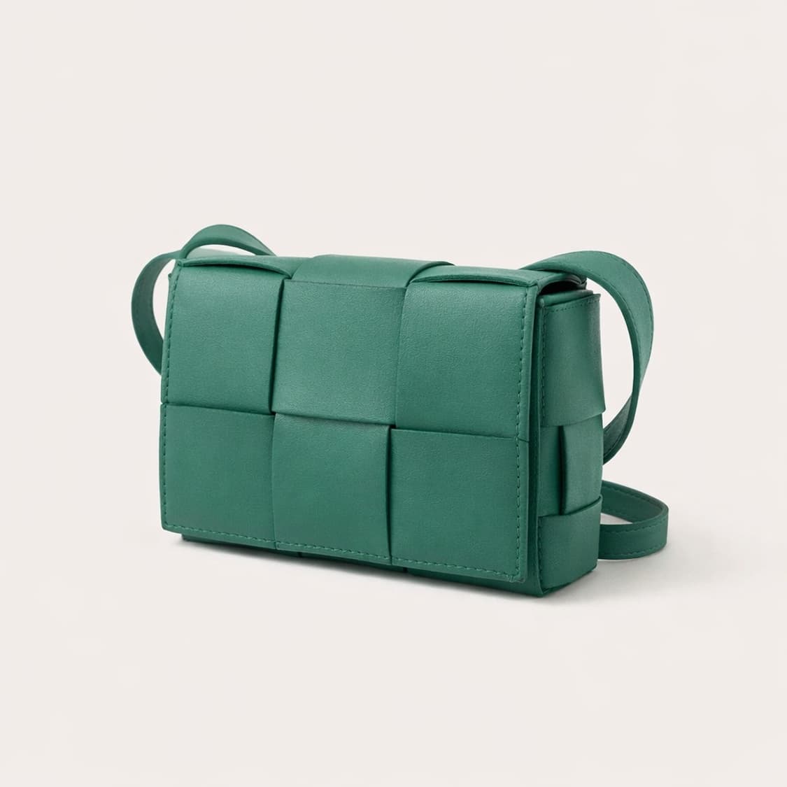 [S급] 보테가베네타 레더 카세트백 미니 판매합니다!!! 상품이미지1