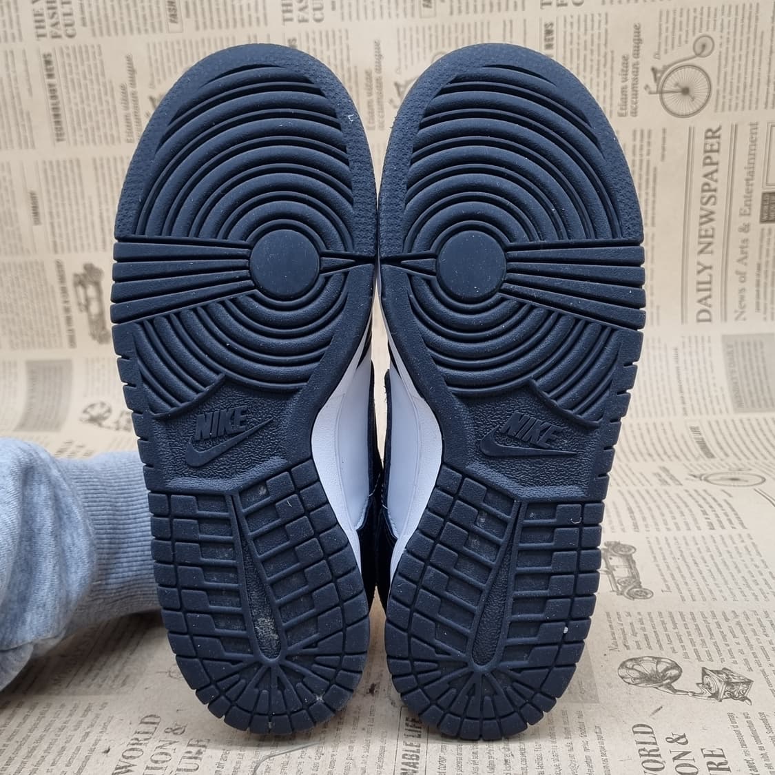 나이키 덩크로우 범고래 여성운동화235  상품이미지3