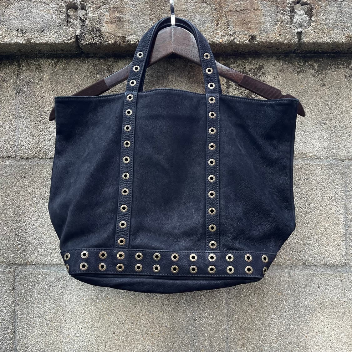 [OS] Vanessa Bruno 블랙 레더 토트백 상품이미지1