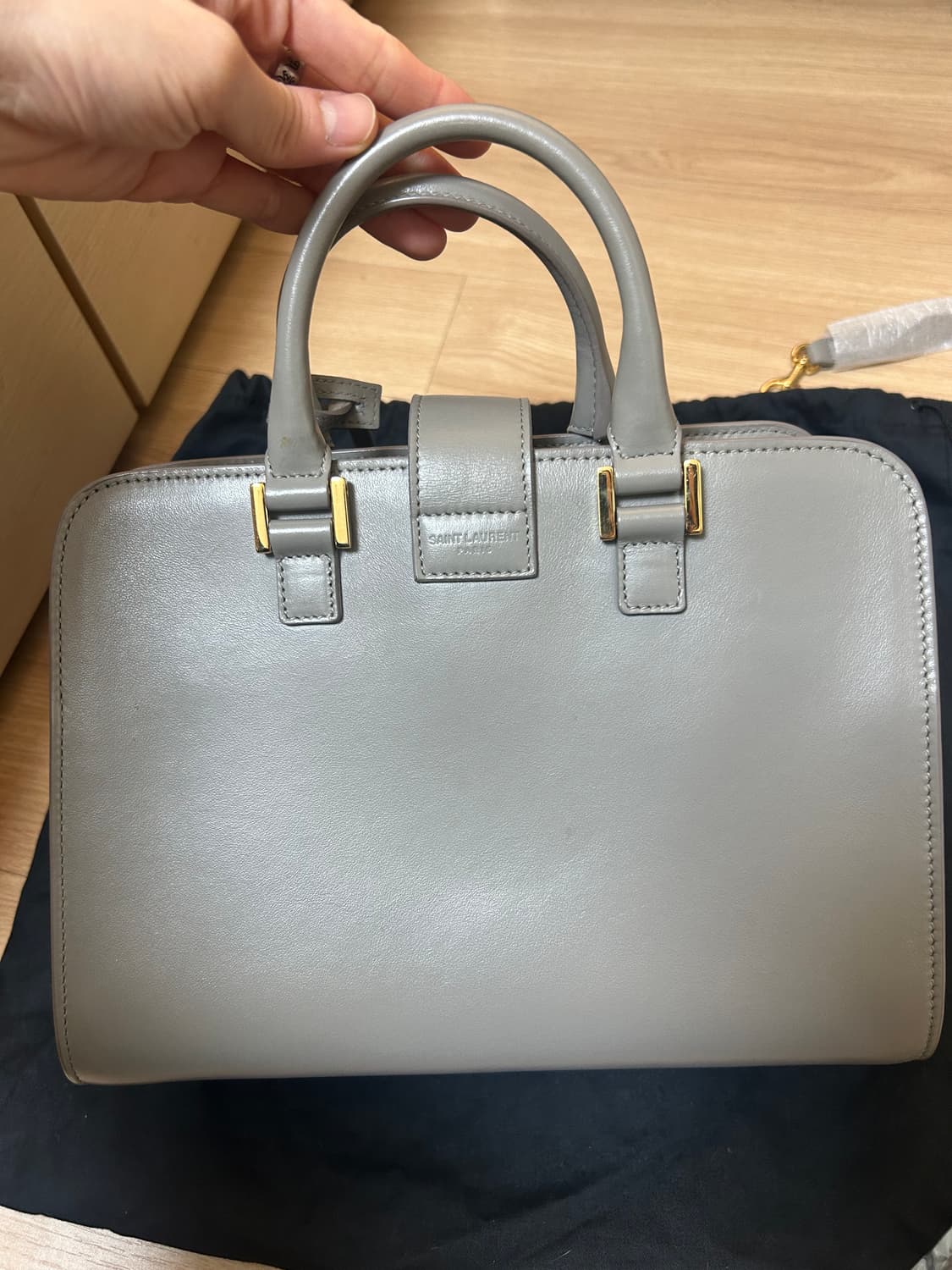 생로랑 카바스백 미니 그레이 상품이미지4