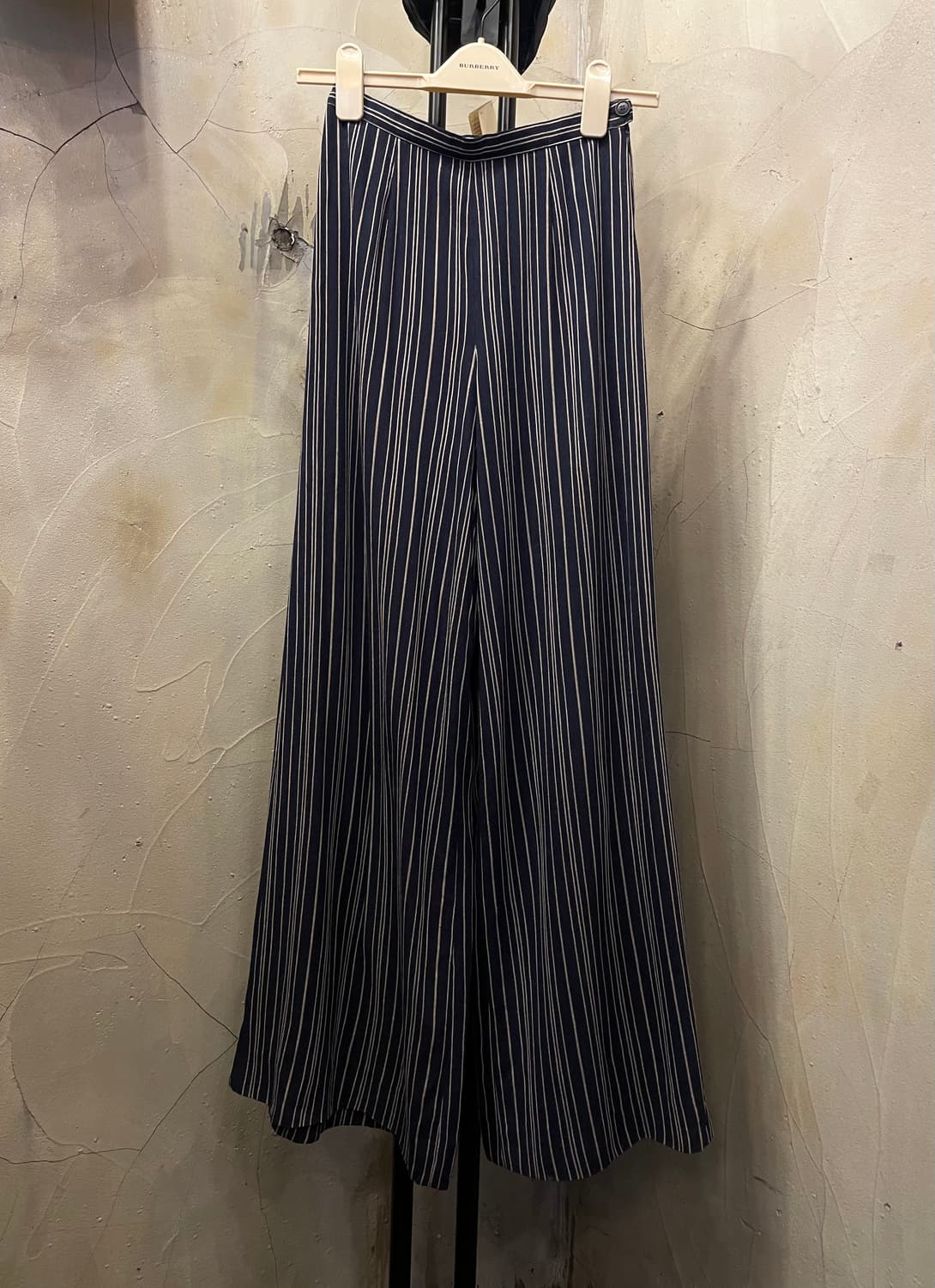 엠프리오 아르마니 100% 레이온 여름 슬랙스 55 상품이미지1