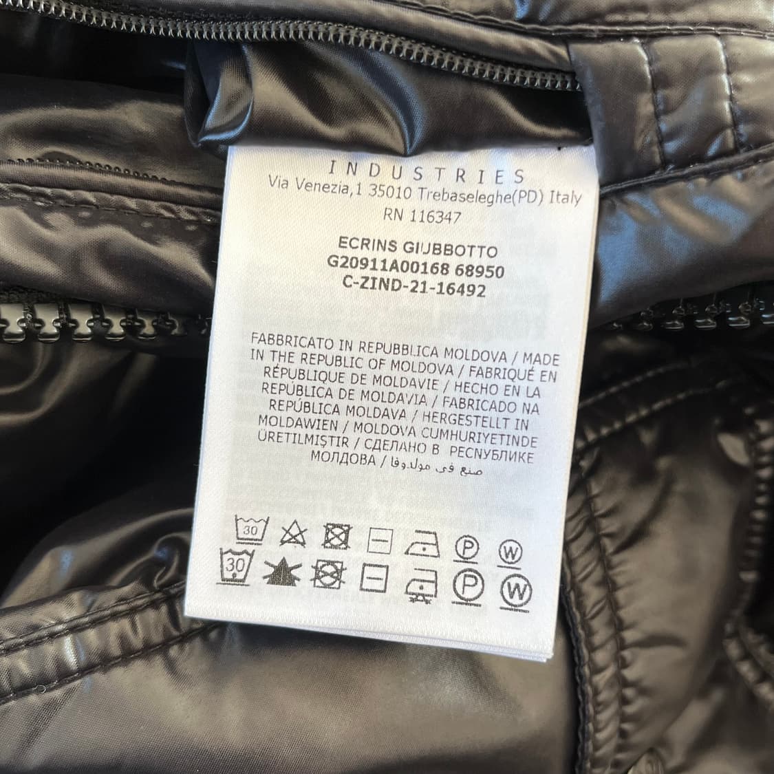 [S급/3사이즈] 몽클레어 에크린스 쇼트 패딩 블랙 상품이미지6