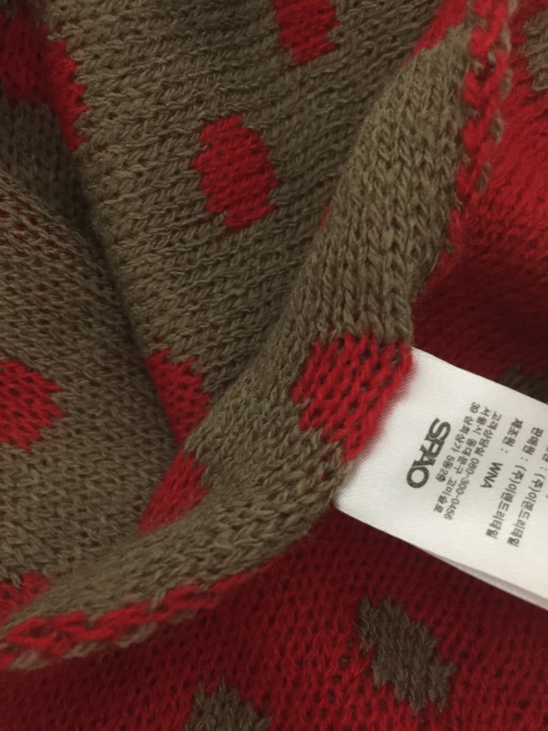 스파오 레드 도트 머플러 상품이미지4