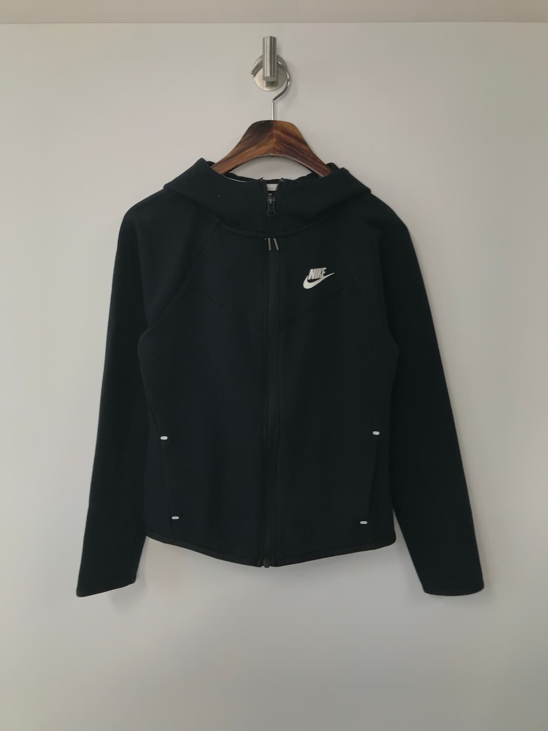 나이키 퓨추라 블랙 테크팩 후드집업 상품이미지2