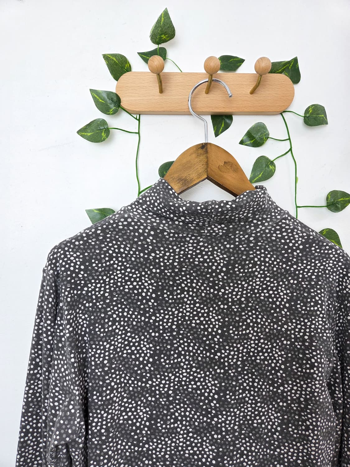 차콜 도트 목폴라 슬리브 상품이미지5