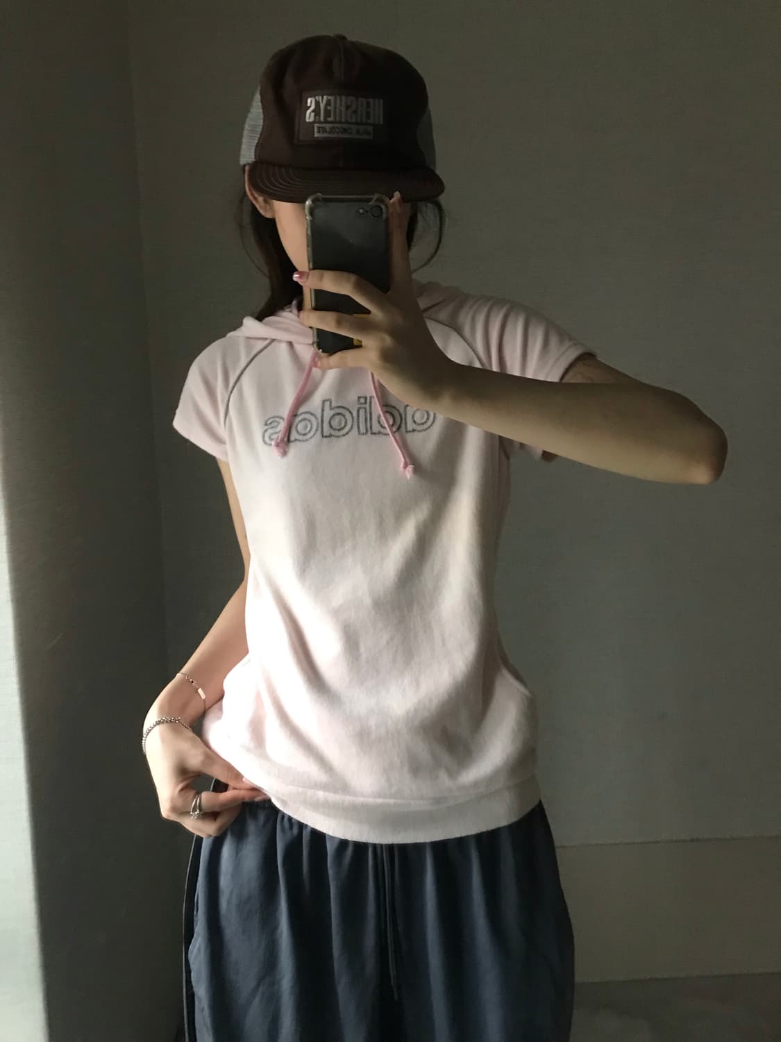 아디다스 00s 연핑크 테리 반팔 후드티 상품이미지2