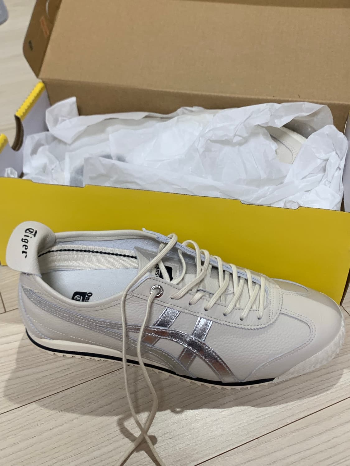 (★새상품★)오니츠카타이거 맥시코66 상품이미지1