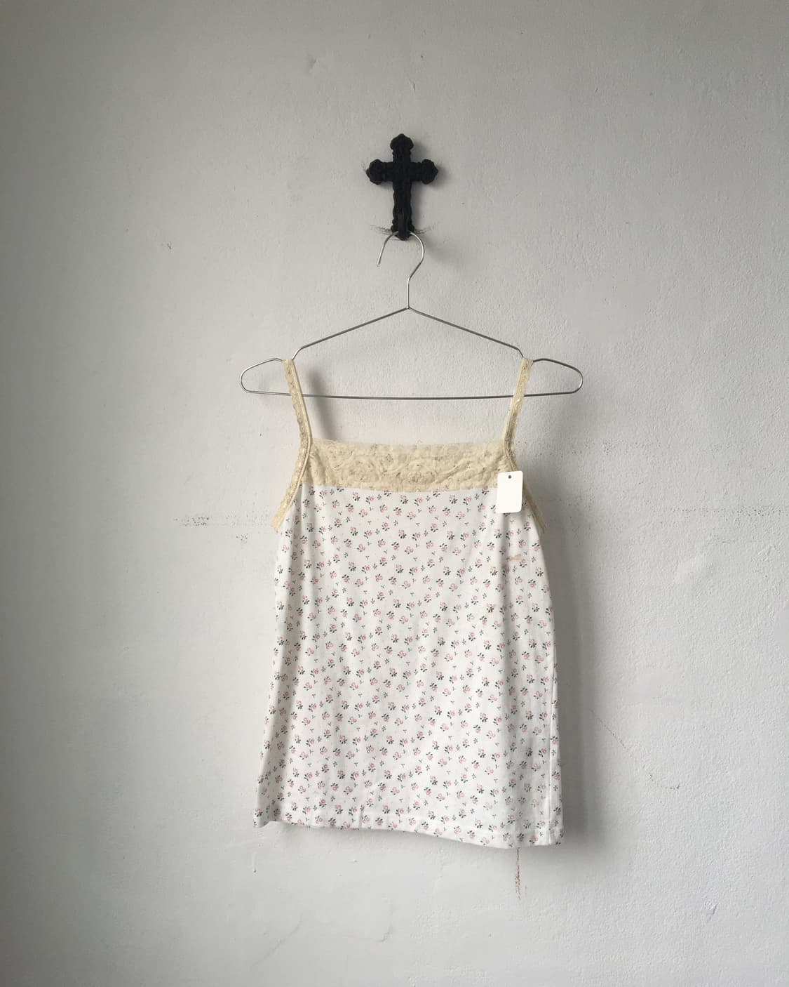 Lace point flower pattern sleeveless 상품이미지1