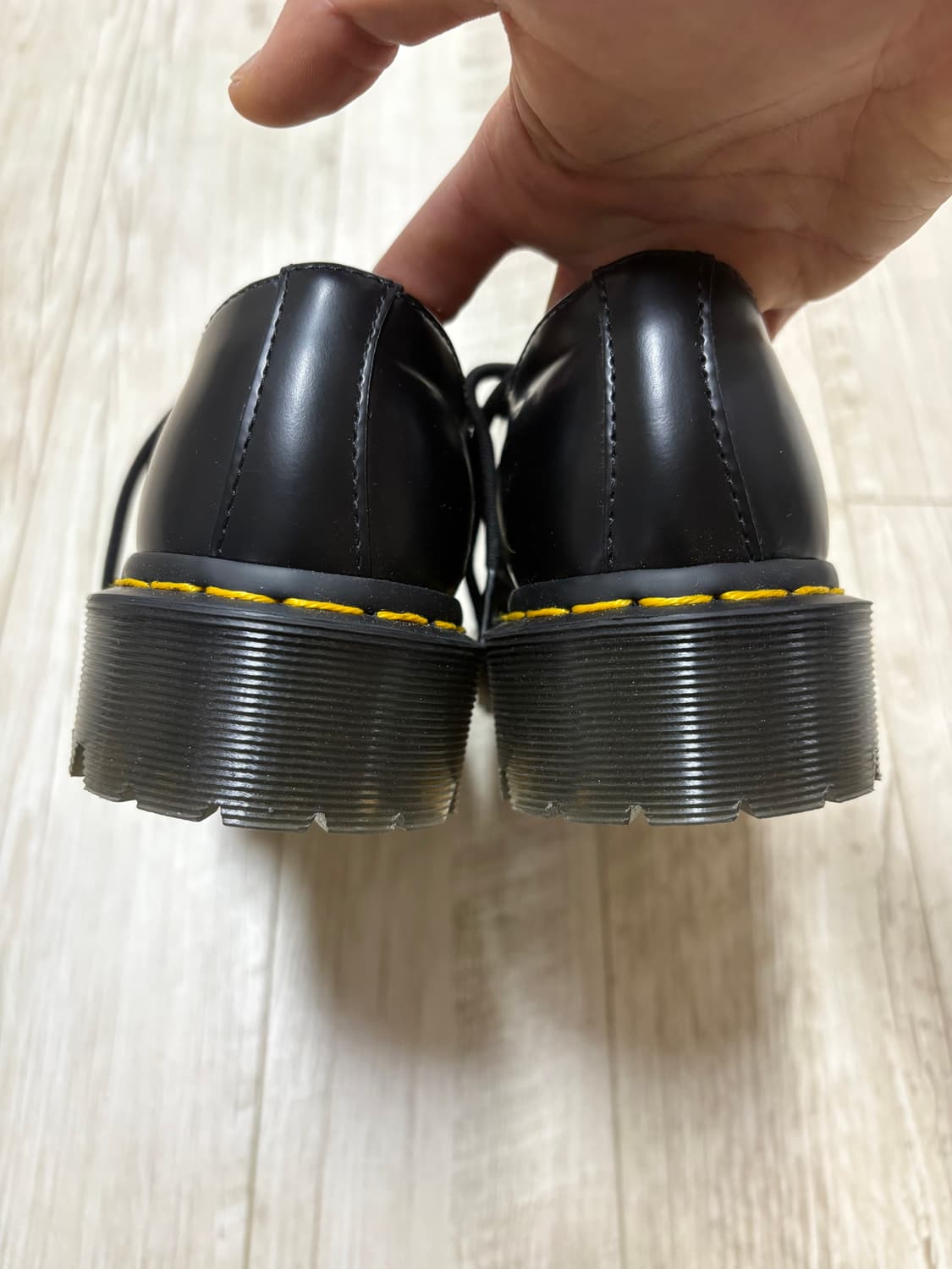 닥터마틴 1461 3홀 벡스 240 상품이미지5