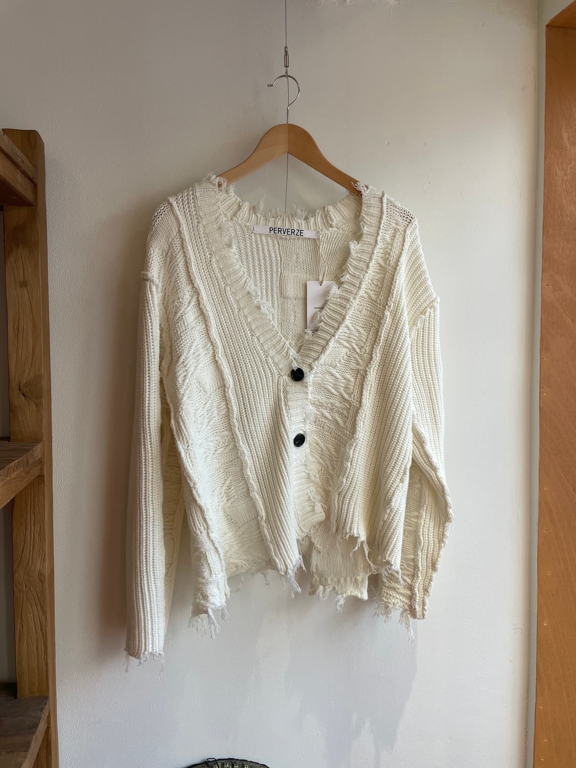 퍼버즈 데미지 니트 가디건 (Free) 상품이미지1