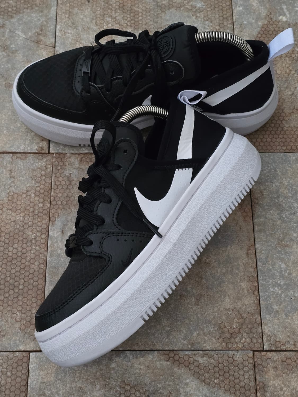 (240)나이키 코트 비전 알타 txt 스니커즈 상품이미지3