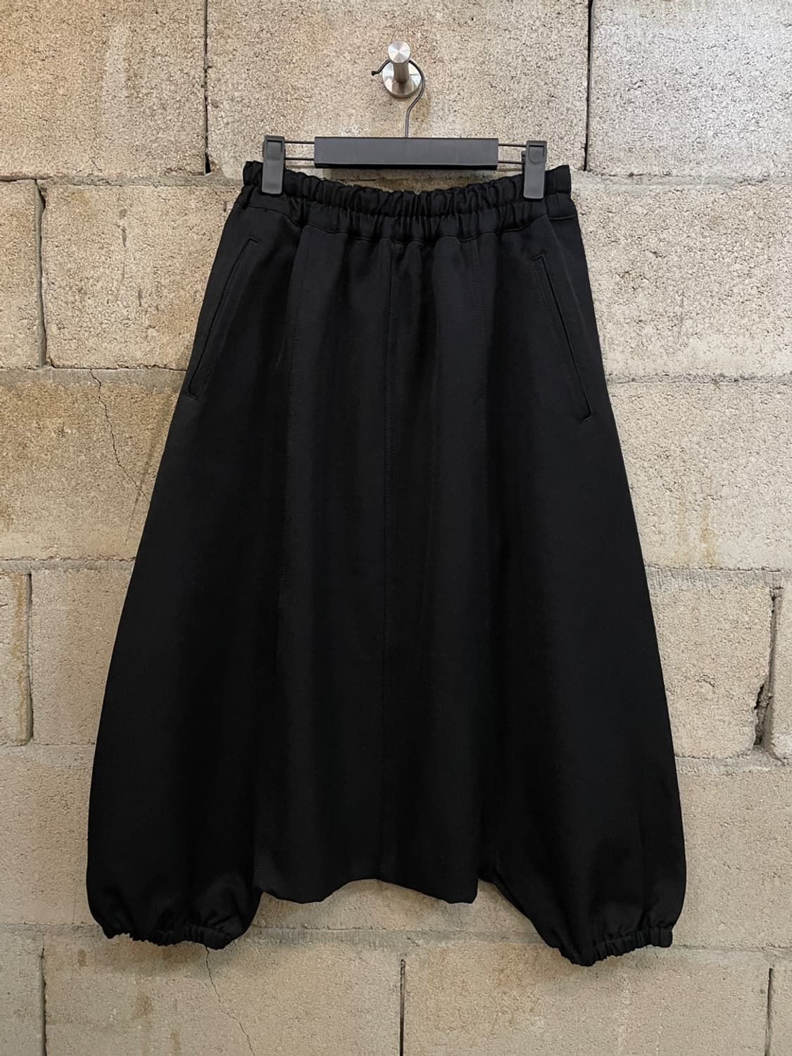 꼼데가르송 블랙 사루엘 팬츠  상품이미지1