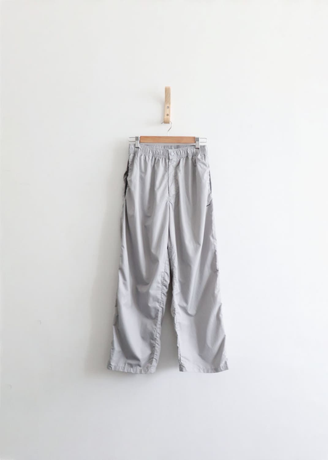 Nike gray track pants 상품이미지1
