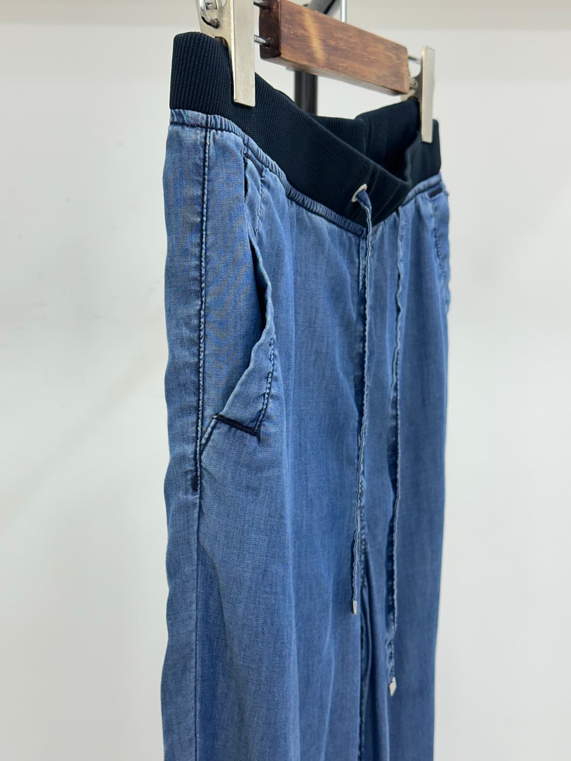 아르마니 익스체인 팬츠 상품이미지2