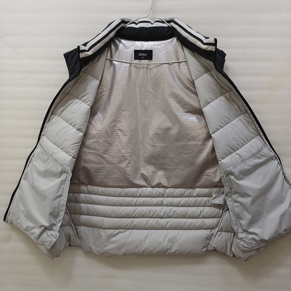 정품 타이틀리스트 골프 남성 구스 다운 패딩 조끼 2XL 경량 사랑봉봉 상품이미지3