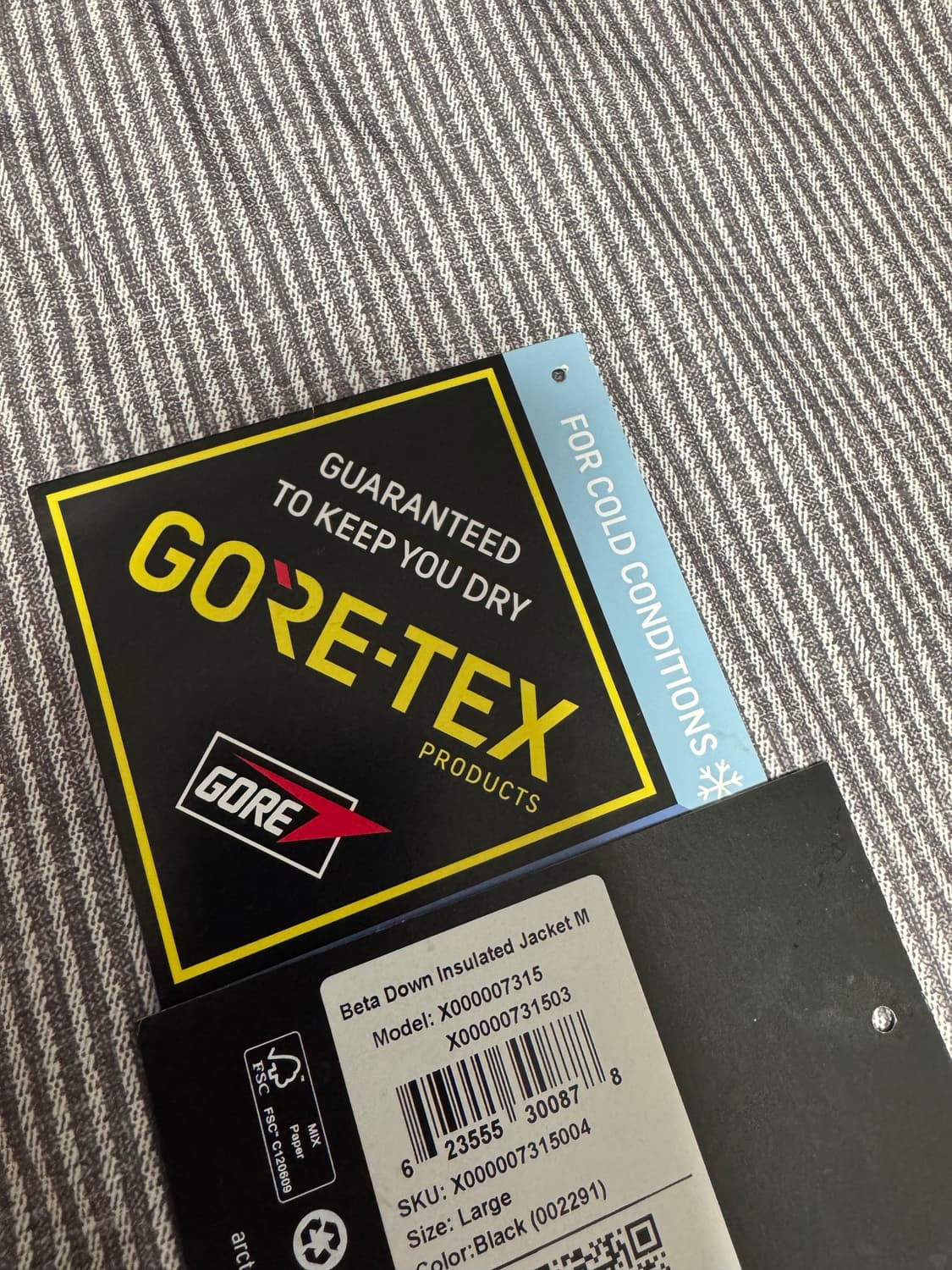 [L] 아크테릭스 베타 인슐레이트 다운 블랙 상품이미지8