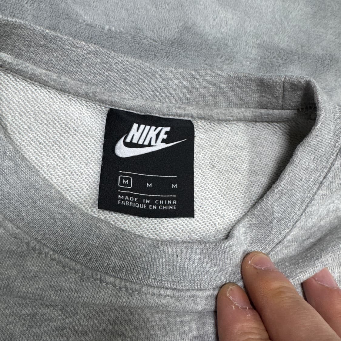 나이키 맨투맨 상품이미지2