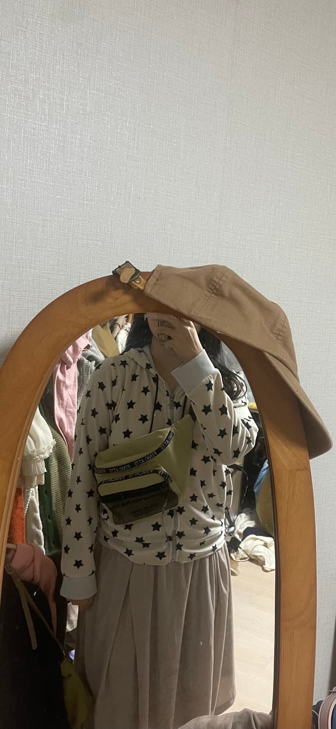 모리걸 빈티지 라떼갸루 핑크라떼 pinklatte 힙색 💛🖤✨ 상품이미지4