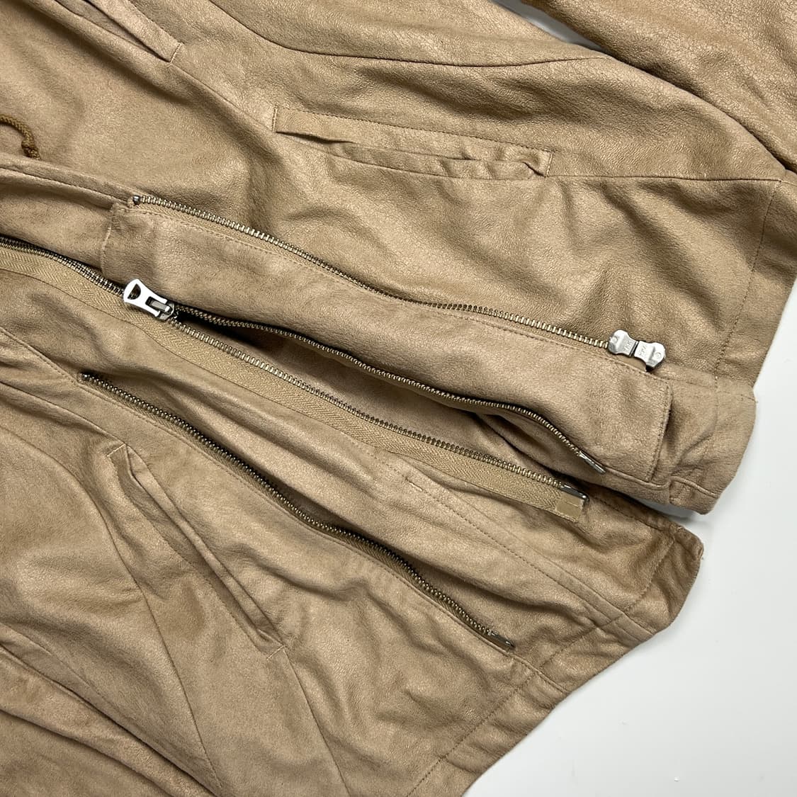 토네이도 마트 비대칭 하이넥 후드 자켓 상품이미지8