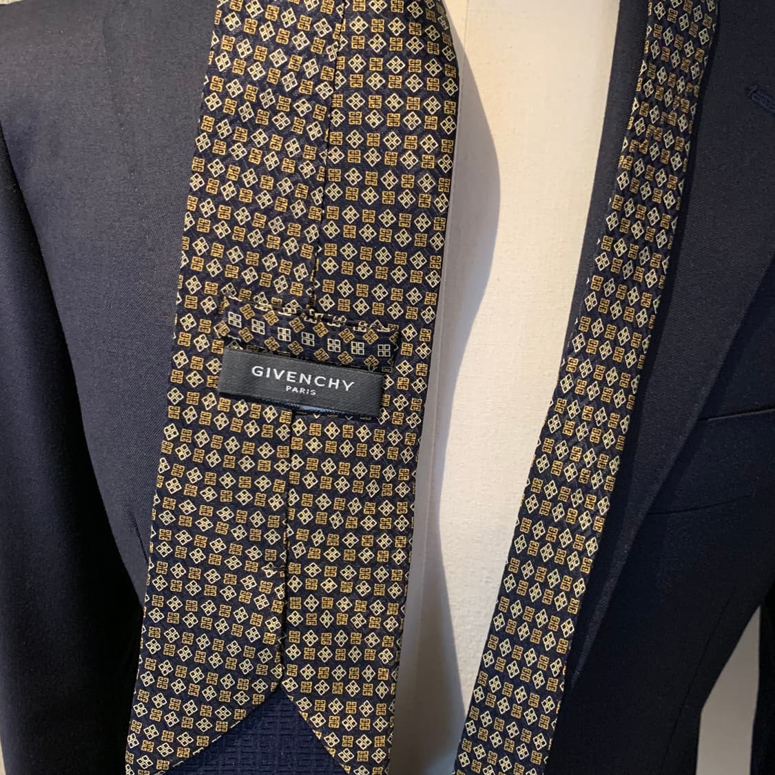 지방시(GIVENCHY) 모노그램 명품넥타이 A+등급 신형라벨 최상급 상품이미지2