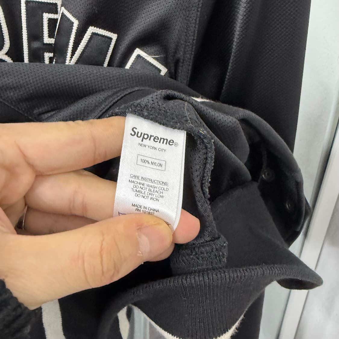 슈프림 빅로고 메쉬 바시티 자켓 상품이미지8