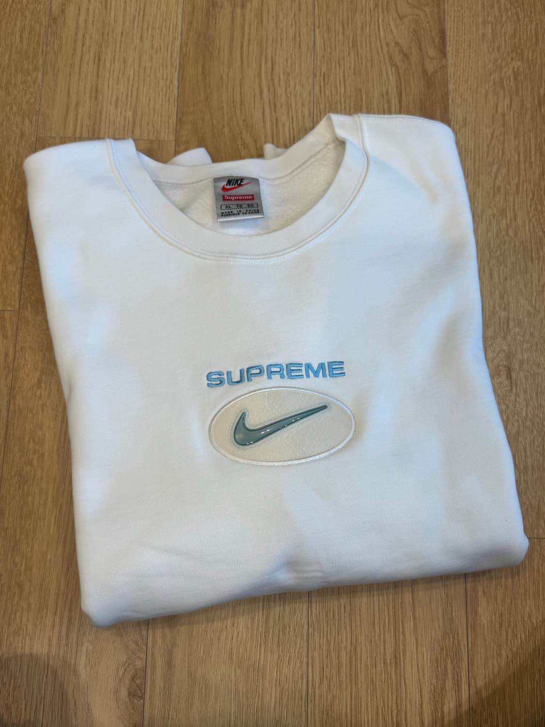 슈프림 × 나이키 크루넥 맨투맨 (Supreme Nike) / X 상품이미지7